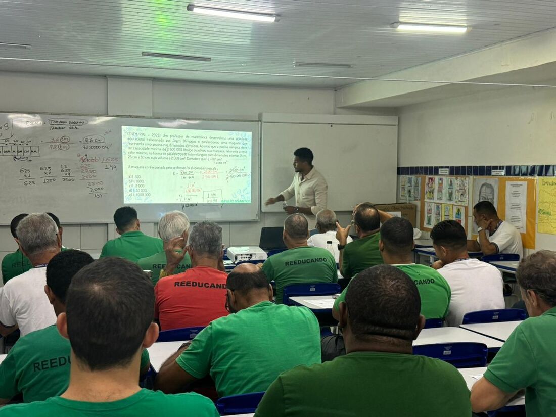 Pessoas privadas de liberdade do Sistema Prisional de Pernambuco estão tendo aulas