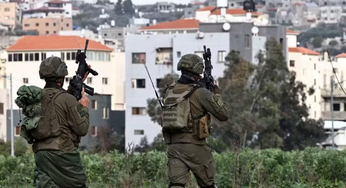 Soldados israelenses na Cisjordânia