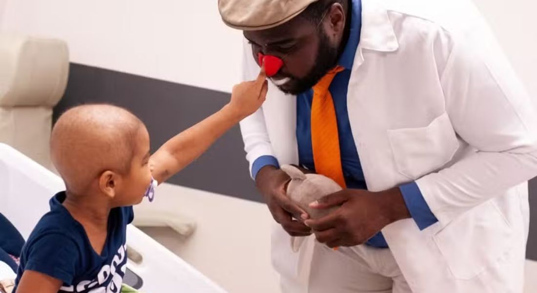 Rir é o melhor remédio: Rio oficializa Terapia do Riso na rede municipal