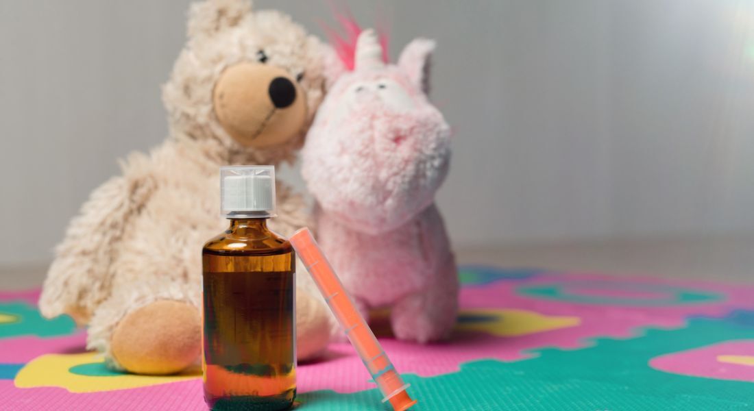 Meninas que recebem antibióticos nos primeiros meses de vida podem ter início da puberdade antecipado