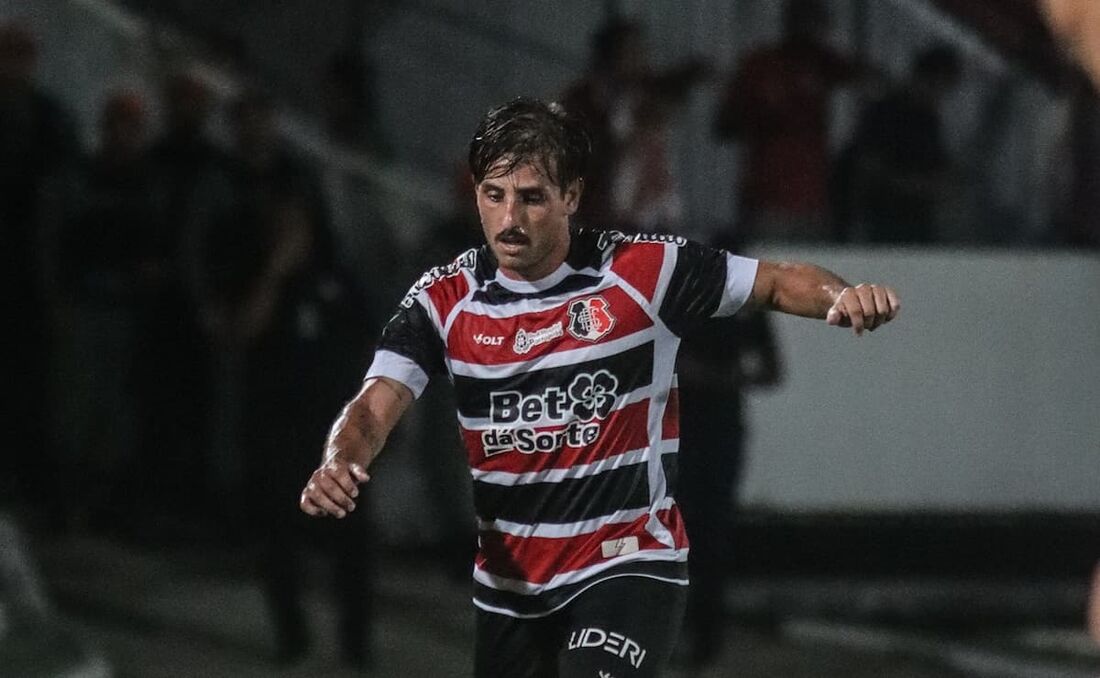 Galhardo avalia que o lugar do time tricolor é no topo do Campeonato Brasileiro