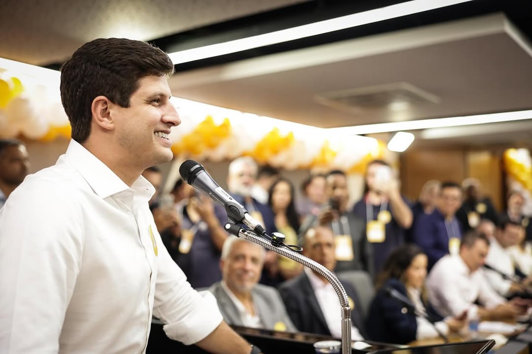 João Campos discursa durante congresso do PSB em Minas Gerais