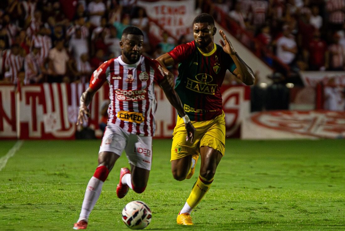 Kelvin, atacante do Náutico