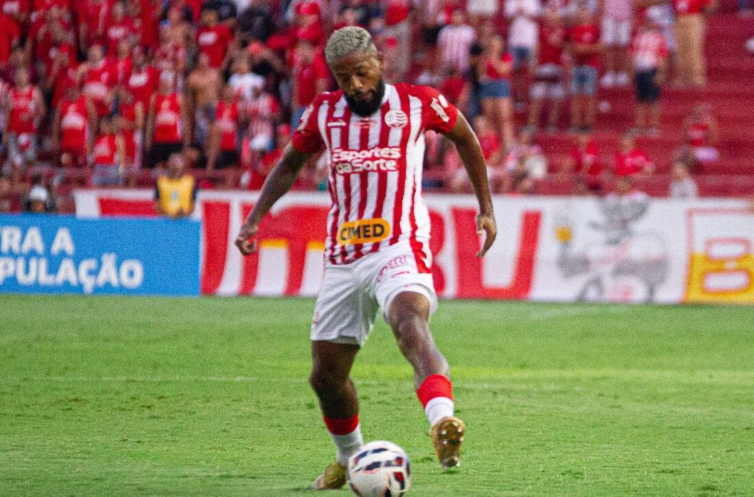 Luiz Paulo, lateral do Náutico