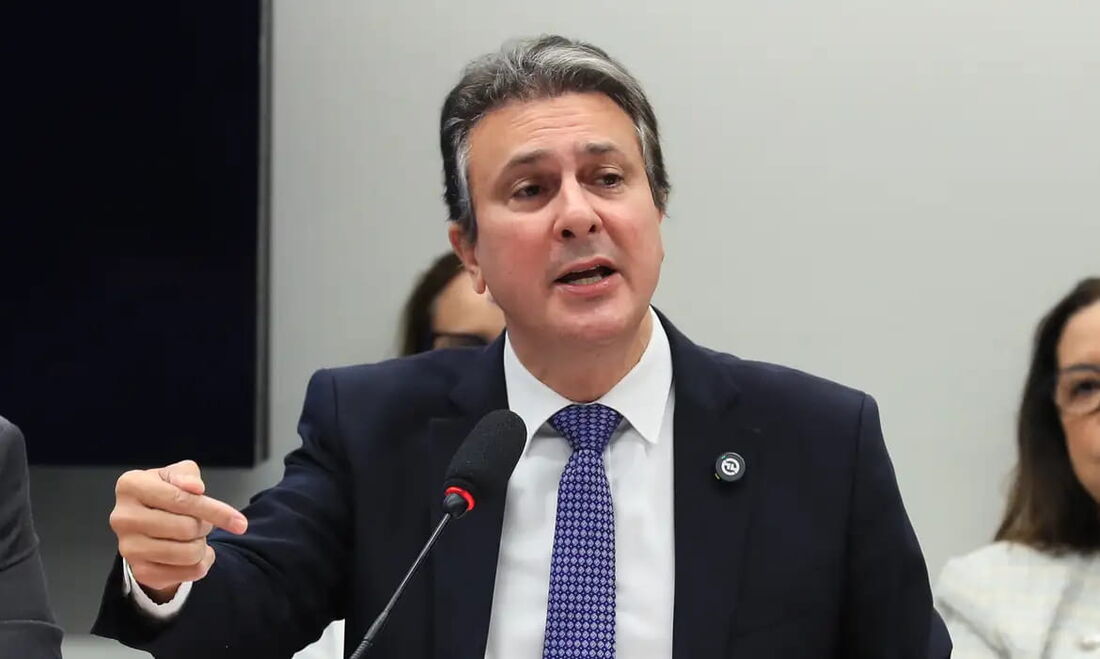 O ministro da Educação, Camilo Santana