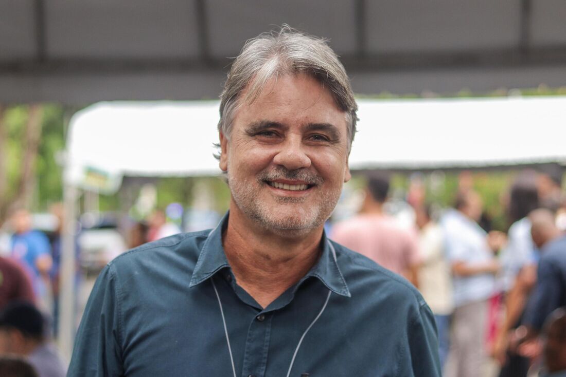 Raul Henry é reeleito para presidir o MDB em Pernambuco no próximo biênio (2025-2027)