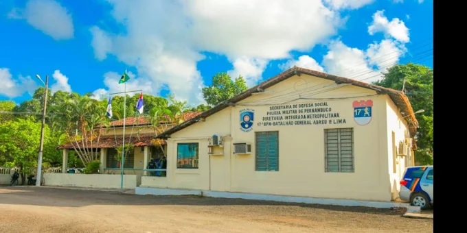 Equipe do 17&#8304; Batalhão da Polícia Militar apreendeu o casal alagoano em Paulista