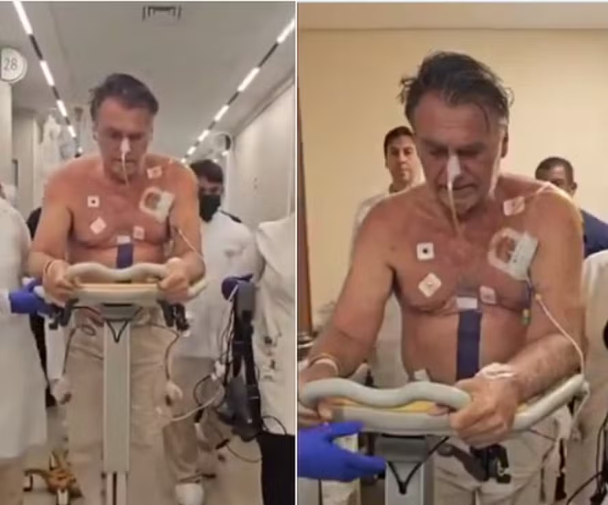 O ex-presidente Jair Bolsonaro caminha pelo hospital DF Star 