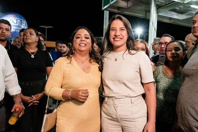 A prefeita de Trindade, Helbinha Rodrigues é a mais nova filiada ao PSD, partido da governadora Raquel Lyra
