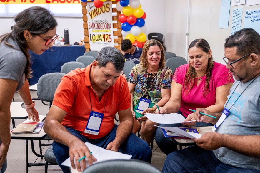 Curso presencial realizado em uma unidade da rede Açaí 