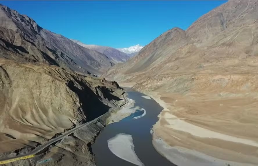 Rio Indo é o mais longo e mais importante rio do território paquistanês 