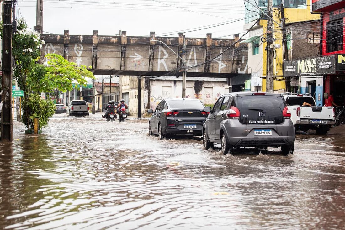 Chuvas atingem regiões de Pernambuco nesta quarta-feira (21)
