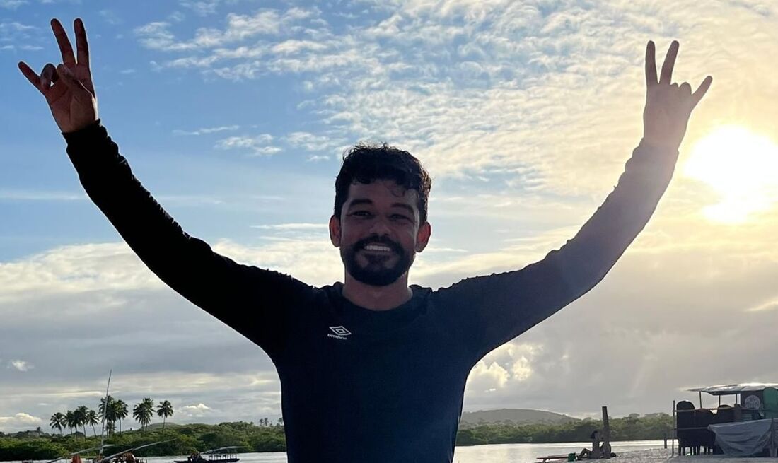 Allef Santos, de 29 anos, quer viajar todos os países reconhecidos pela ONU para bater recorde mundial