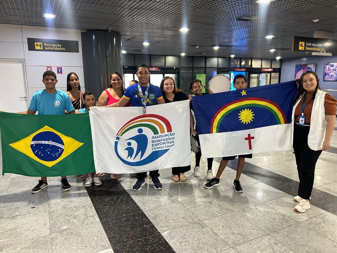 Lucas Bispo foi recepcionado após ser vice-campeão no Pan-Americano