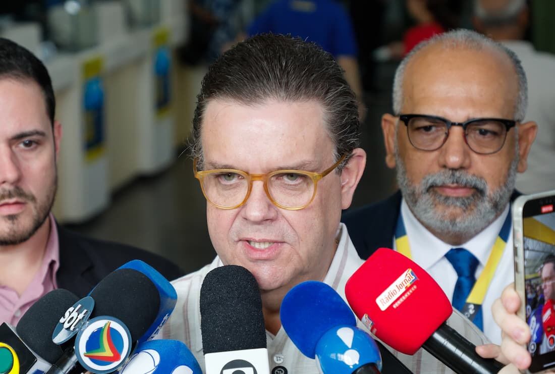Visita do Ministro da Previdência, Wolney Queiroz, à agência Central dos Correios