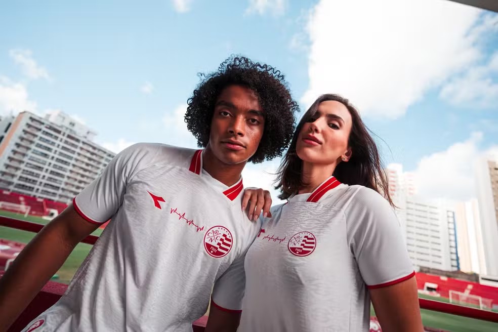 Novo uniforme número dois do Náutico