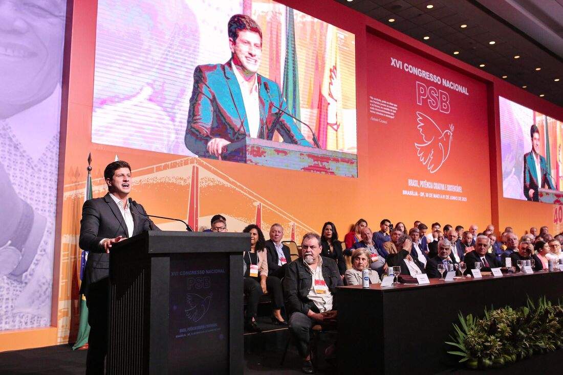João Campos discursou no evento de abertura do XVI Congresso Nacional do PSB