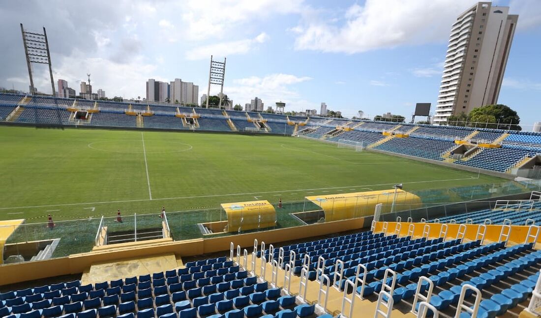 Estádio Presidente Vargas, em Fortaleza 