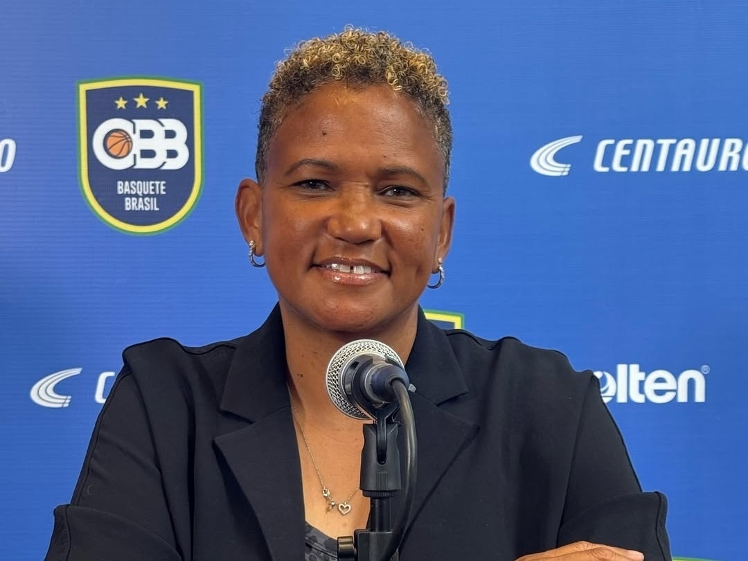 Pokey Chatman é a nova técnica da Seleção Brasileira Feminina de Basquete