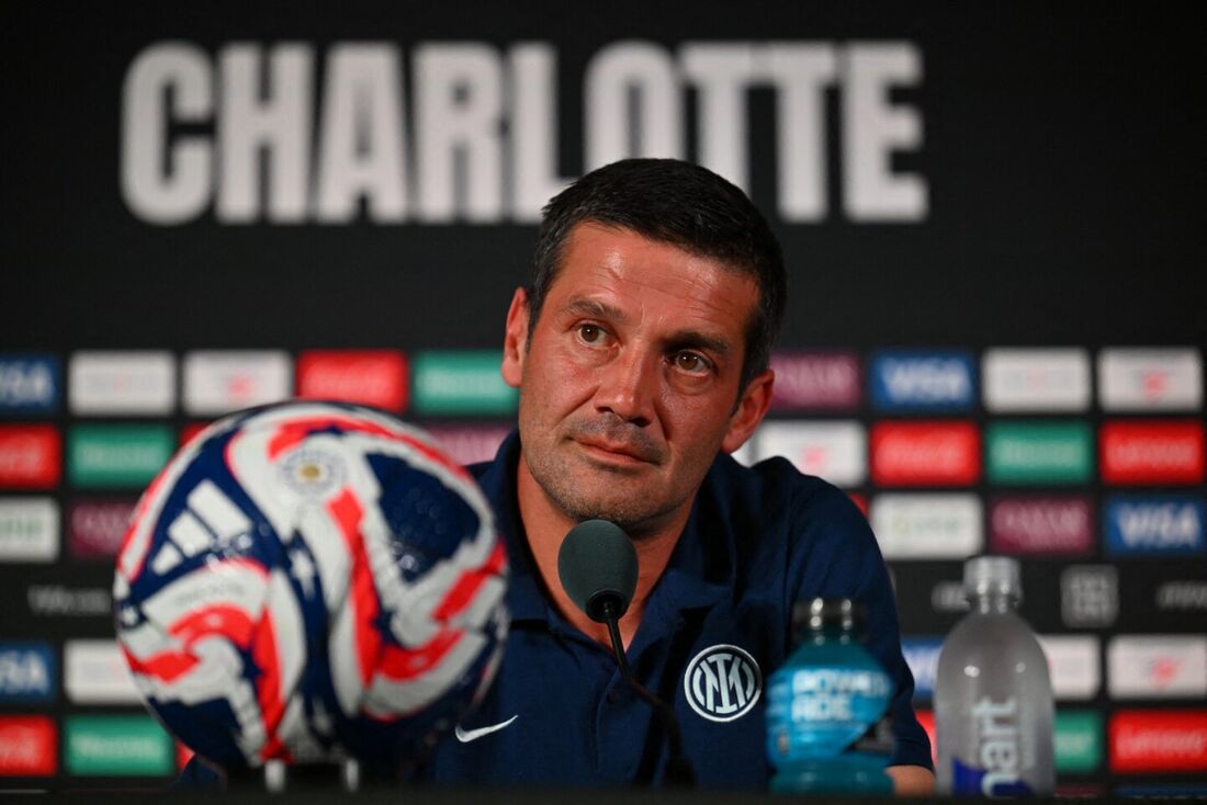 Christian Chivu, técnico da Inter de Milão, adversária do Fluminense nas oitavas de final da Copa do Mundo de Clubes