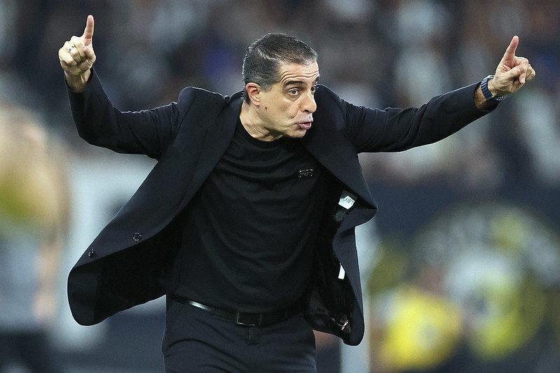 Renato Paiva, treinador do Botafogo