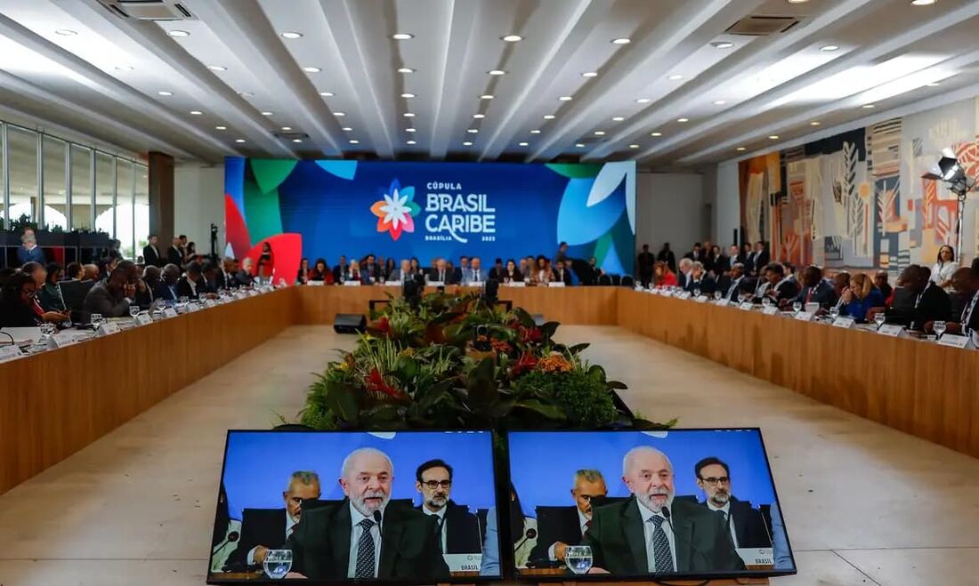 O presidente Lula em discurso de abertura da Cúpula Brasil-Caribe, no Palácio Itamaraty, em Brasília.
