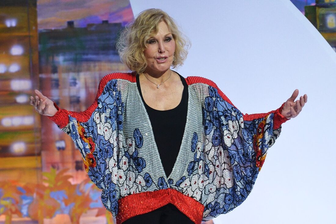 Mostra de Veneza concede Leão de Ouro pela carreira da atriz Kim Novak