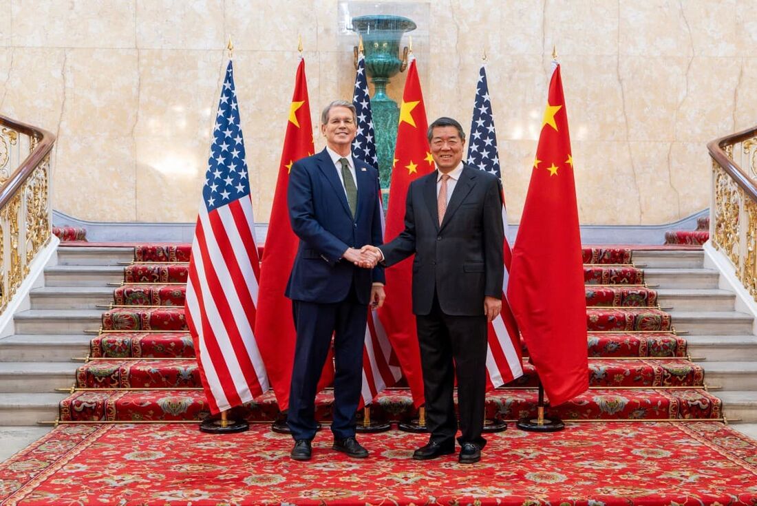 Secretário do Tesouro dos EUA, Scott Bessent, e o Vice-Premiê Chinês, He Lifeng, em nova rodada de negociações