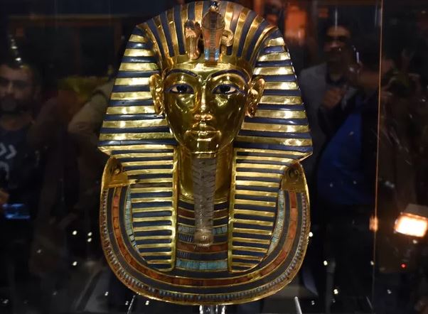 Famosa máscara de Tutancâmon e outros tesouros farão parte da coleção do Grande Museu Egípcio do Cairo