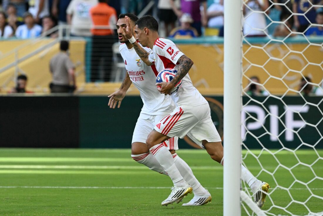 Benfica e Boca ficaram no 2x2