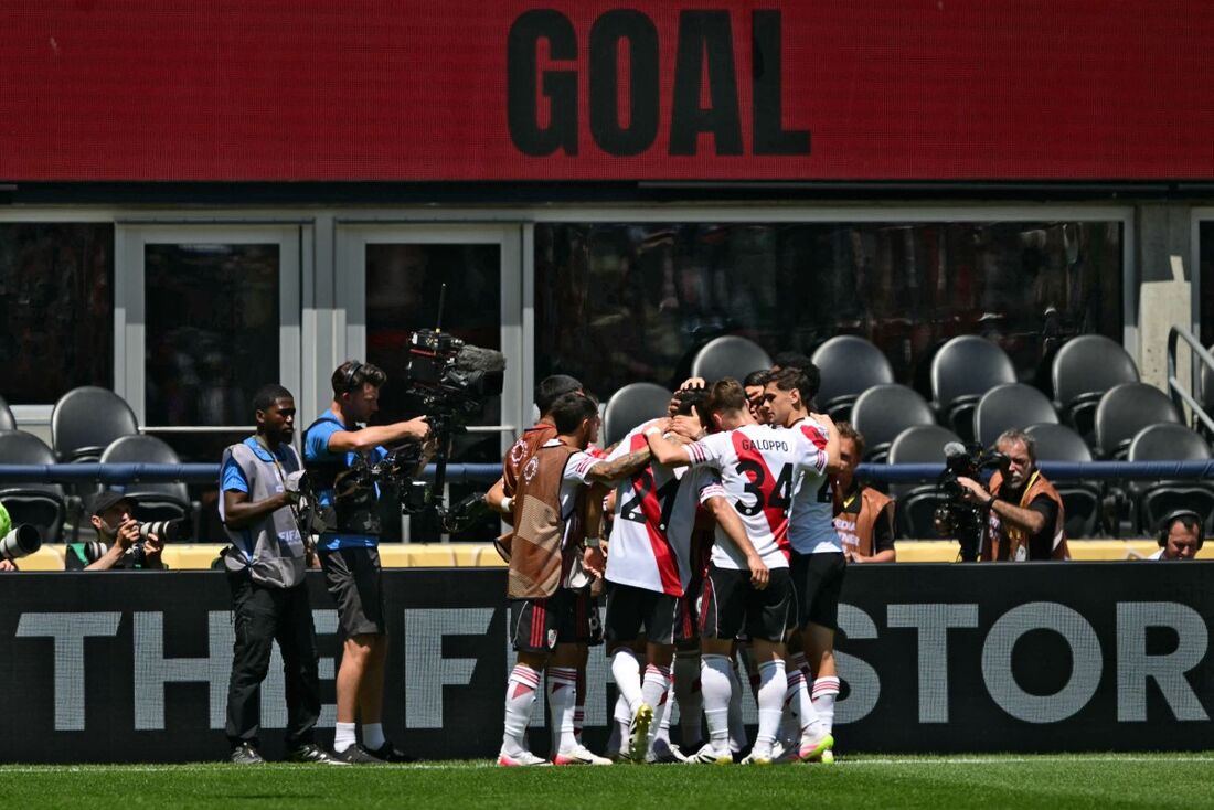 River Plate comemora vitória na Copa do Mundo