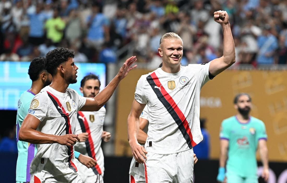 Haaland comemora gol do Manchester City contra o Al Ain
