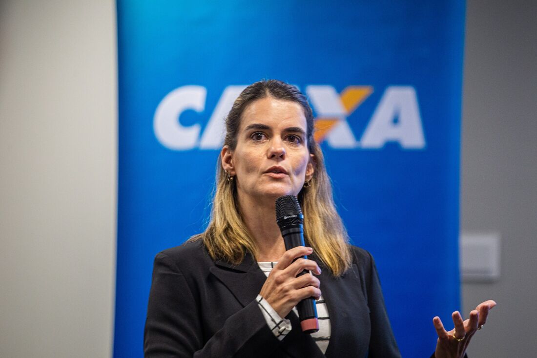 Na foto, a chefe do Gabinete do Centro, Ana Paula Vilaça