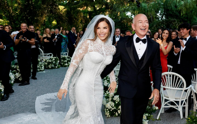 Imagens do casamento foram divulgadas recentemente por Lauren