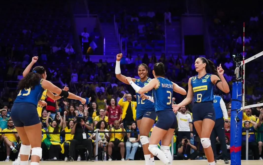 Liga das Nações Feminina - próximo compromisso da equipe comandada pelo técnico Zé Roberto Guimarães será contra os Estados Unidos