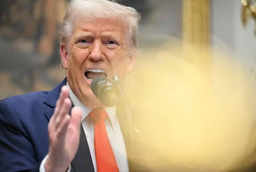 O presidente dos EUA, Donald Trump, fotografado na Casa Branca na terça-feira