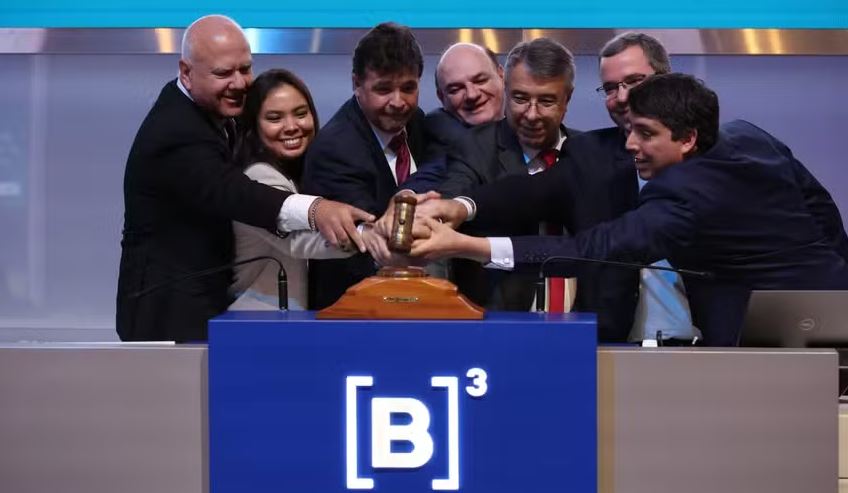 Pré-sal: No certame, realizado na manhã desta quinta-feira, na B3 (Bolsa de Valores de São Paulo), foram ofertados 74,5 milhões de barris de petróleo, divididos em sete lotes