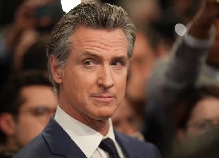 O governador da Califórnia, Gavin Newsom