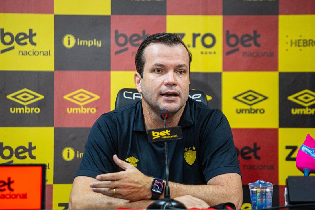 Daniel Paulista, técnico do Sport