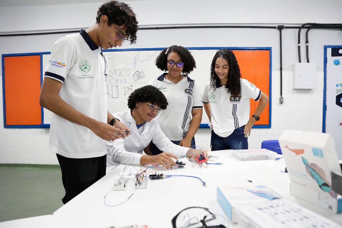 São seis editais voltados à promoção de inovação, estímulo de inclusão na produção científica e fortalecimento do desenvolvimento de soluções tecnológicas no estado