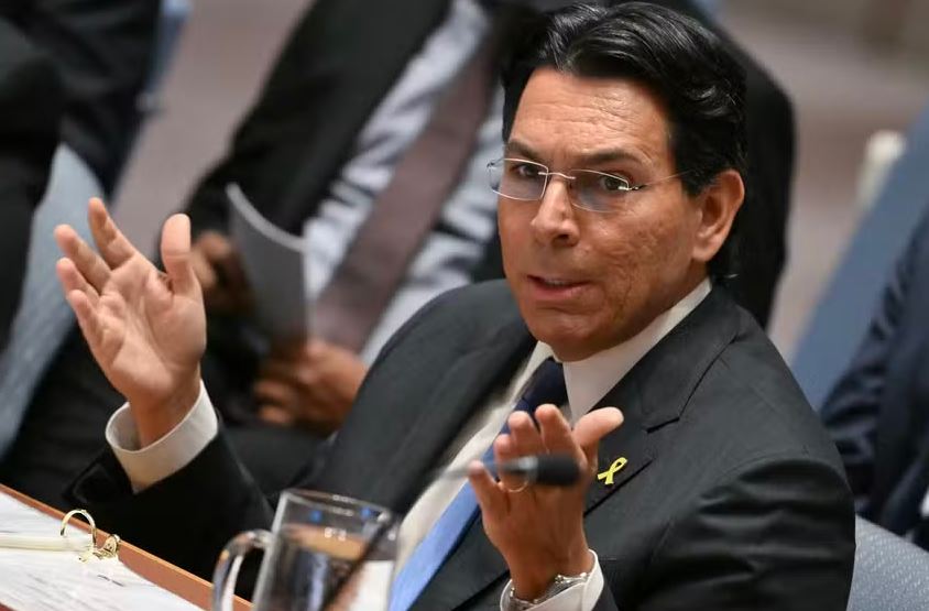 O embaixador israelense nas Nações Unidas, Danny Danon, discursa durante uma reunião do Conselho de Segurança das Nações Unidas sobre o conflito entre Israel e Irã Foto: ANGELA WEISS / AFP