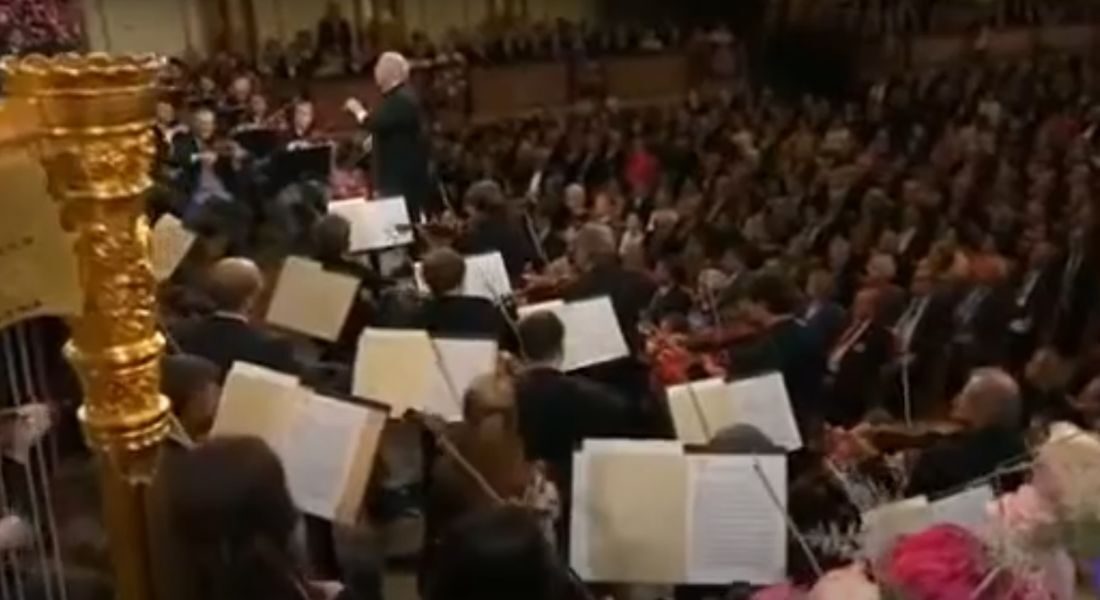 Orquestra Sinfônica de Viena quer alcançar alienígenas com o 'Danúbio Azul'; entenda