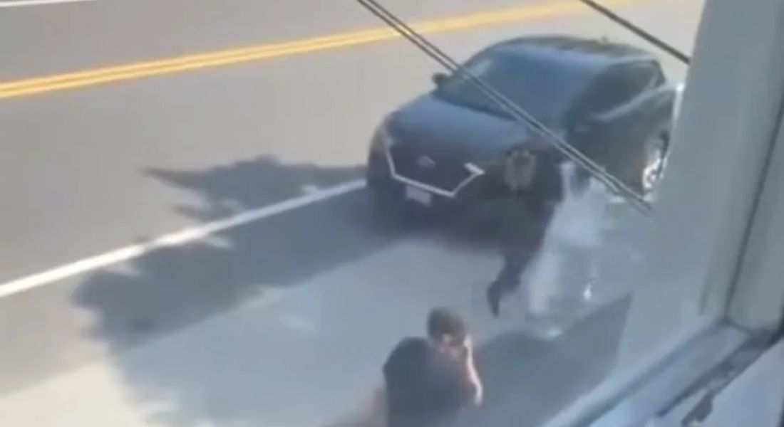 Nikole Fernan é detida na porta de casa pela imigração americana