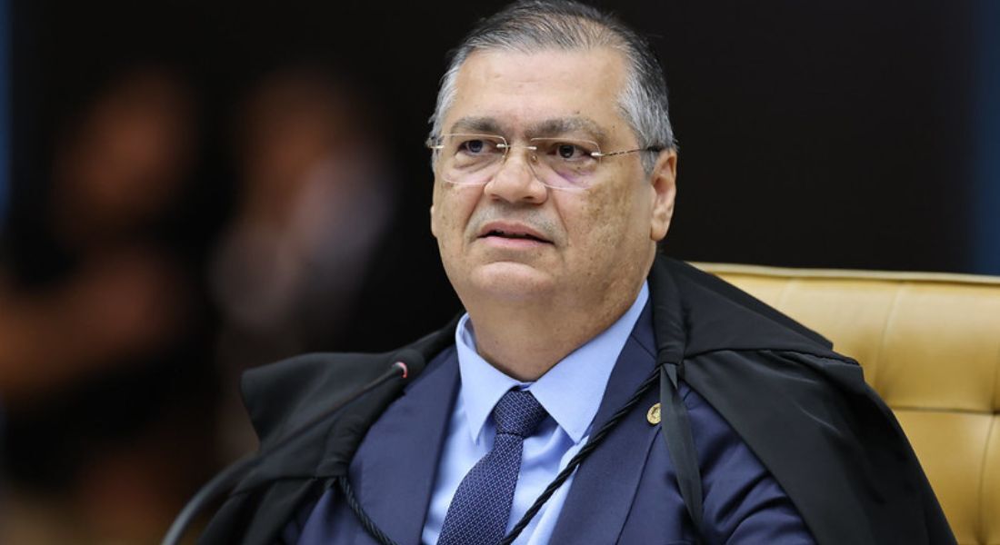 Apesar de terem sido colegas de ministérios, quando Dino chefiava a Justiça, ele e Messias não são próximos e chegaram a disputar a indicação para a Corte em 2023. 
