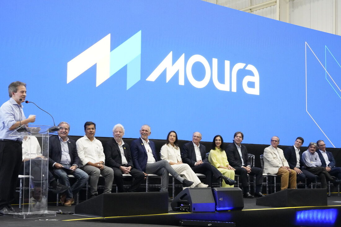 Inauguração de unidade do grupo Moura