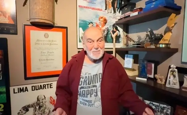 Lima Duarte grava homenagem a Francisco Cuoco