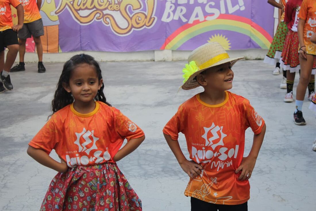 Versão infantil da quadrilha foi criada neste ano para homenagear tradição e história da Raio de Sol