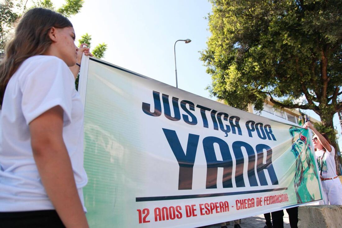 Yana foi morta em 2013, na casa da sogra, pelo ex-companheiro Dário Angelo