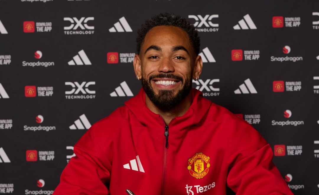Matheus Cunha assinou com o United até 2030