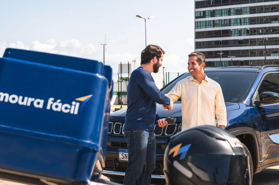 Com o Moura Fácil, o cliente faz a compra on-line e a bateria é instalada em até 50 minutos